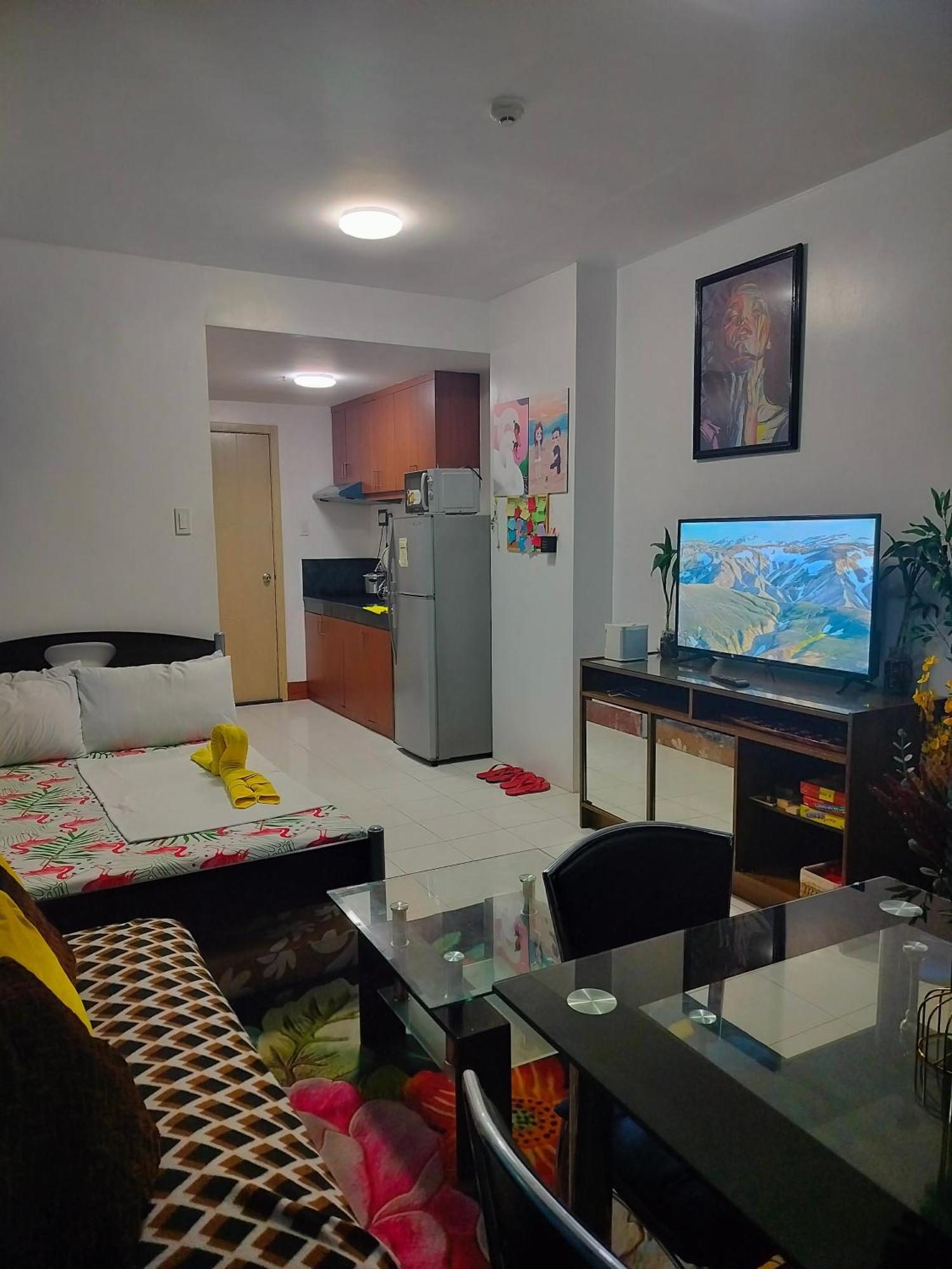 Apartment Mplace Staycation 714 Tower B Manila