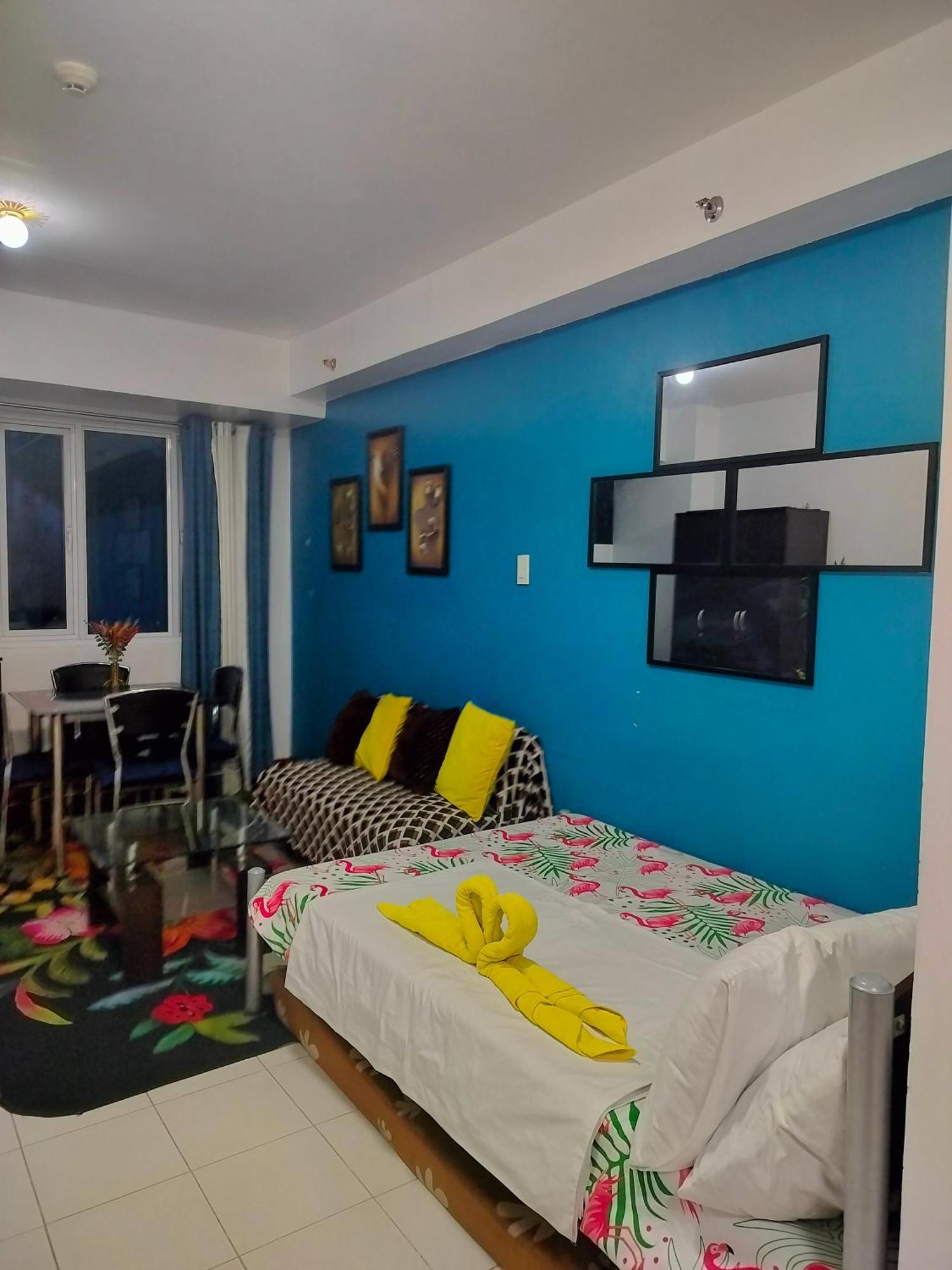 Apartment Mplace Staycation 714 Tower B Manila